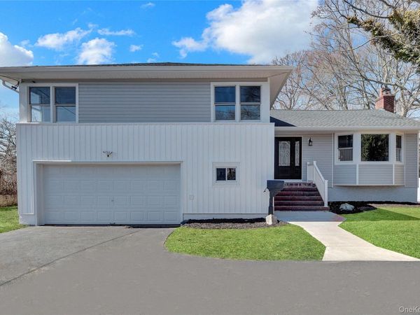 201 Brookside Avenue, Roosevelt, NY 11575