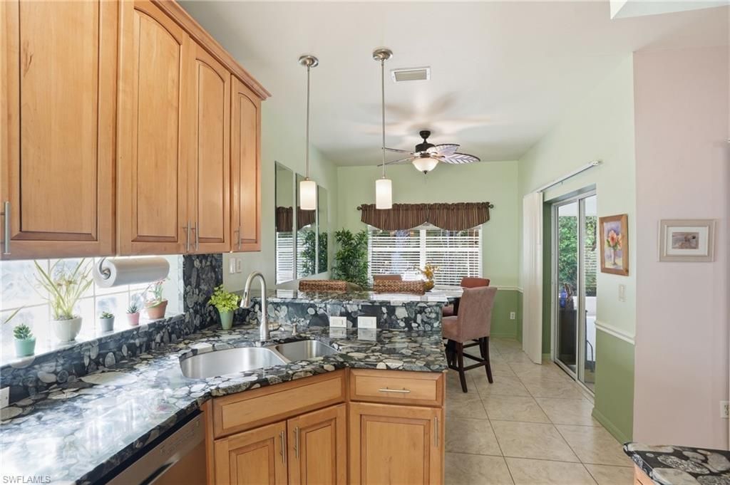 10730 Rio Mar Cir, Estero, FL 33928 Photo