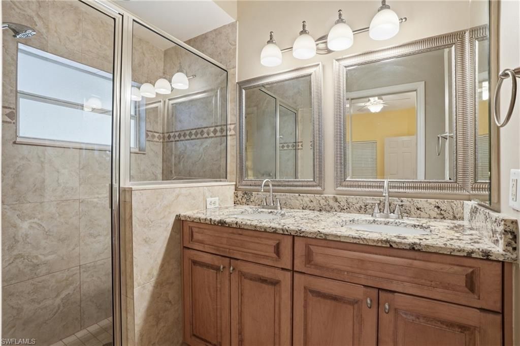 10730 Rio Mar Cir, Estero, FL 33928 Photo