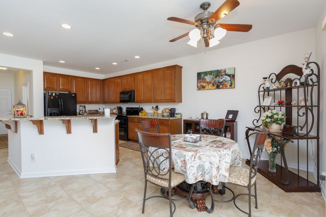 316 Lochmoore Loop Photo 18