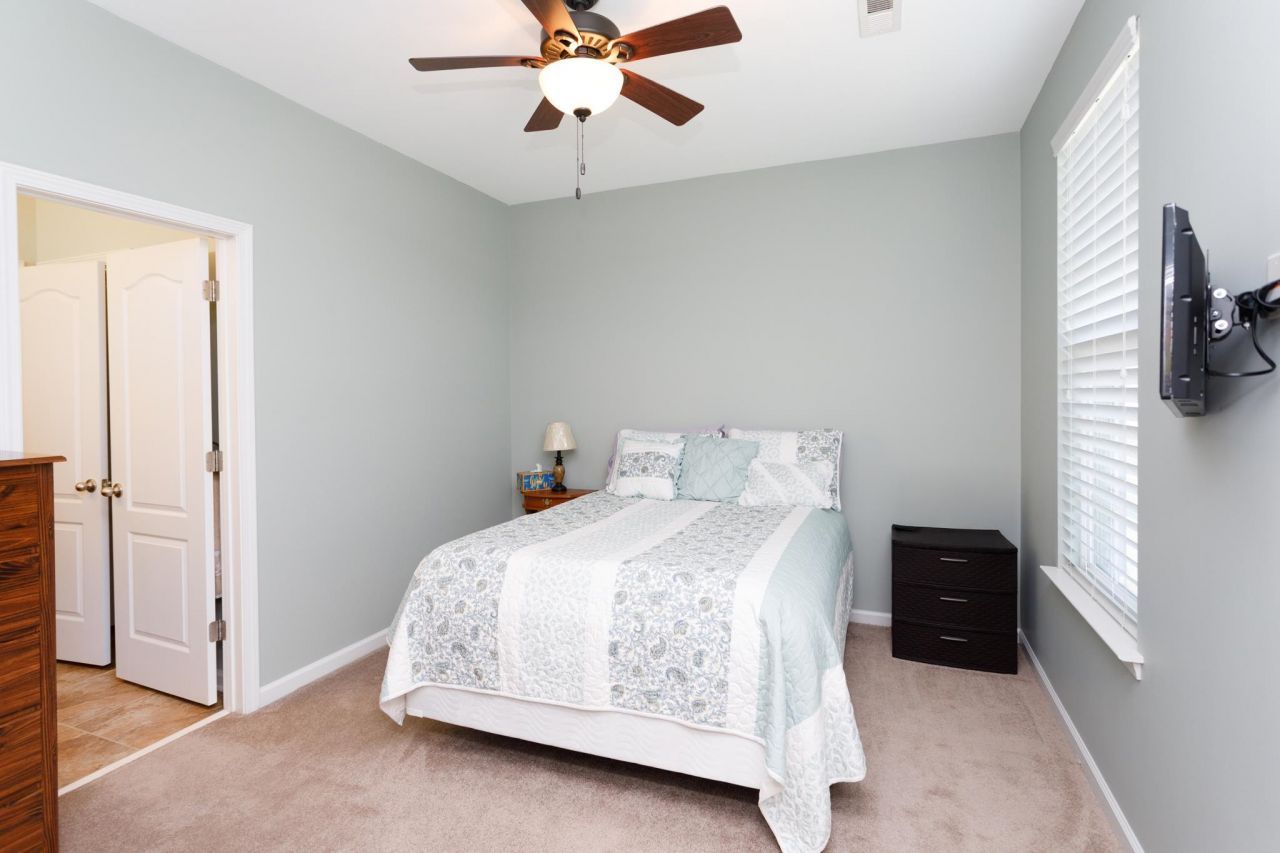 316 Lochmoore Loop Photo 33