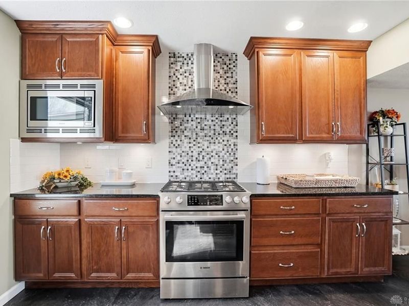 9302 Heritage Glen Drive, Miamisburg, OH 45342 Photo 12