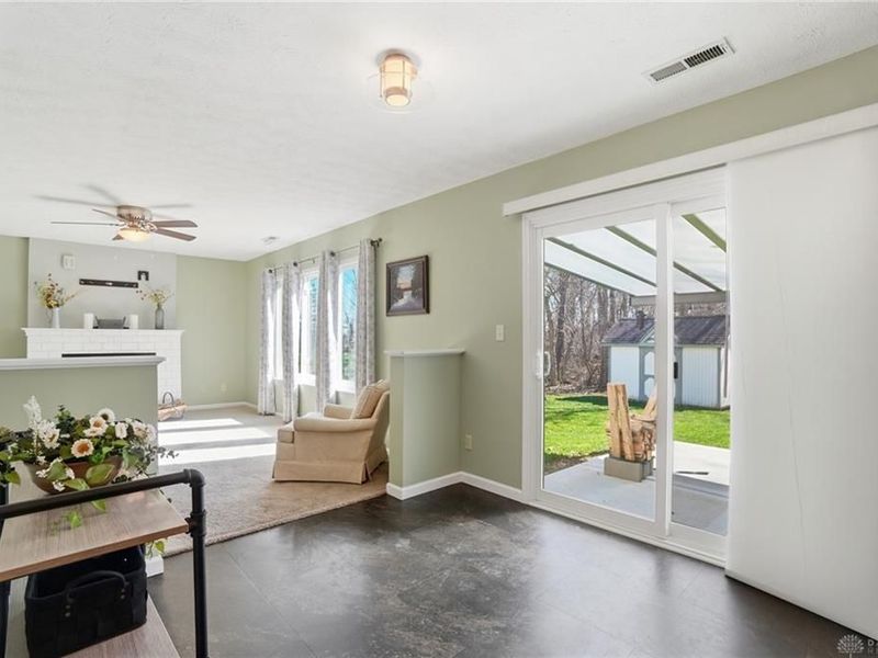 9302 Heritage Glen Drive, Miamisburg, OH 45342 Photo 14