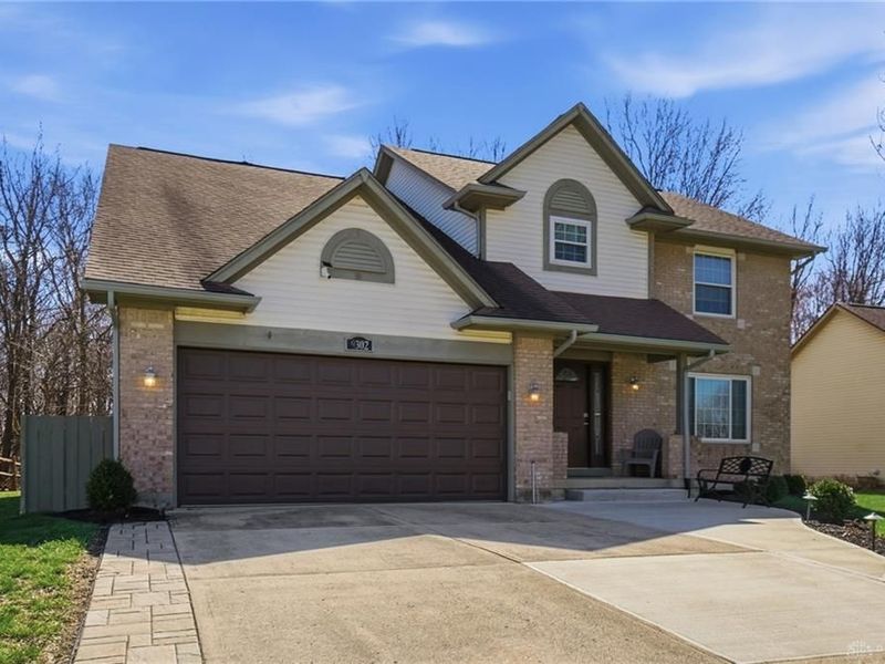 9302 Heritage Glen Drive, Miamisburg, OH 45342 Photo 2