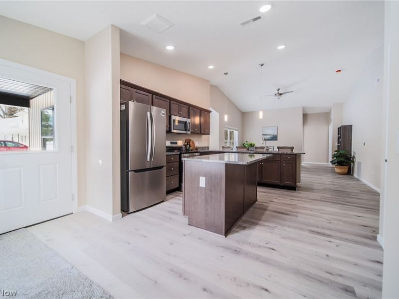 4859 Prosperity Way, Wooster, OH 44691 Photo 5