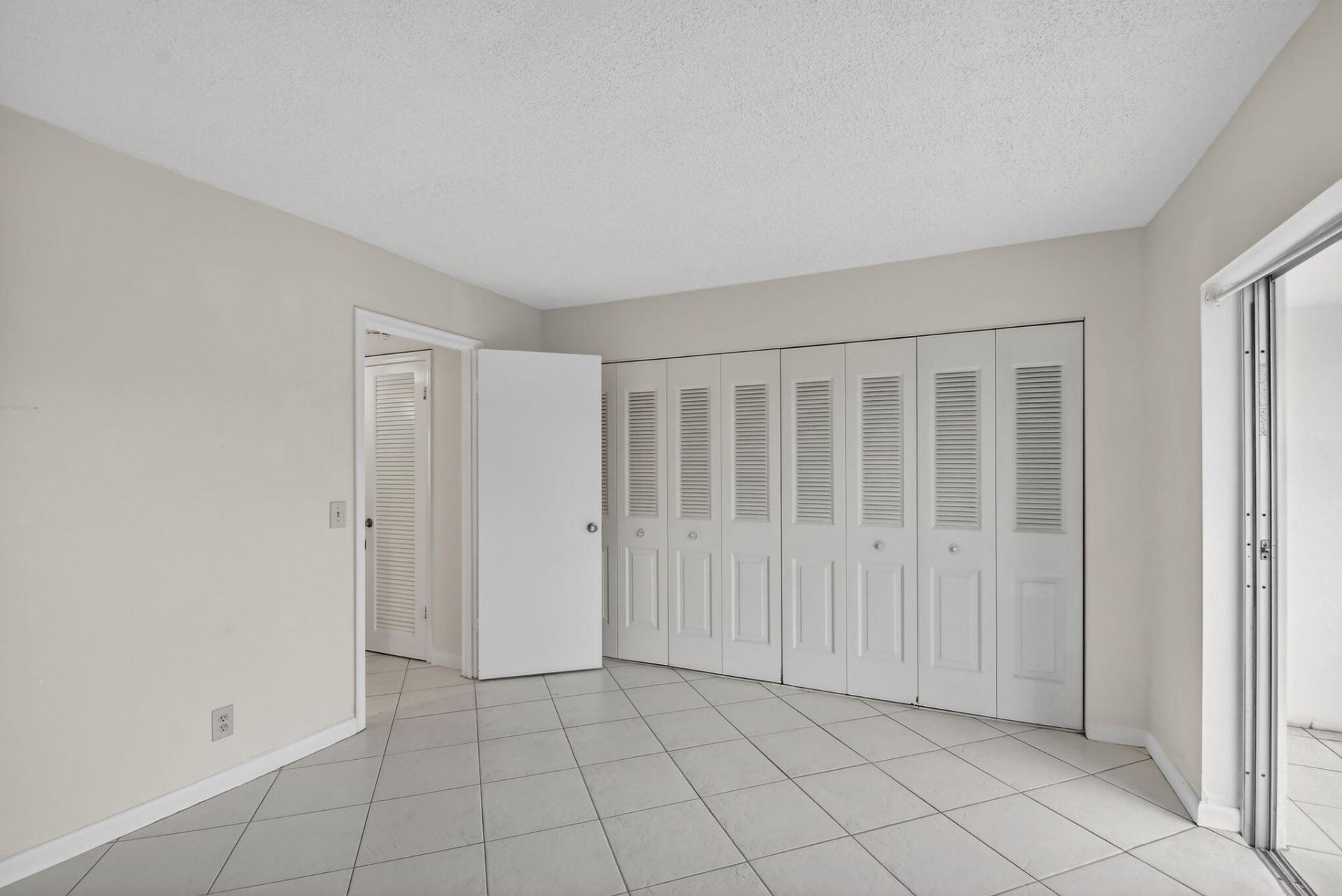 344 Northampton Q, West Palm Beach, FL 33417 Photo