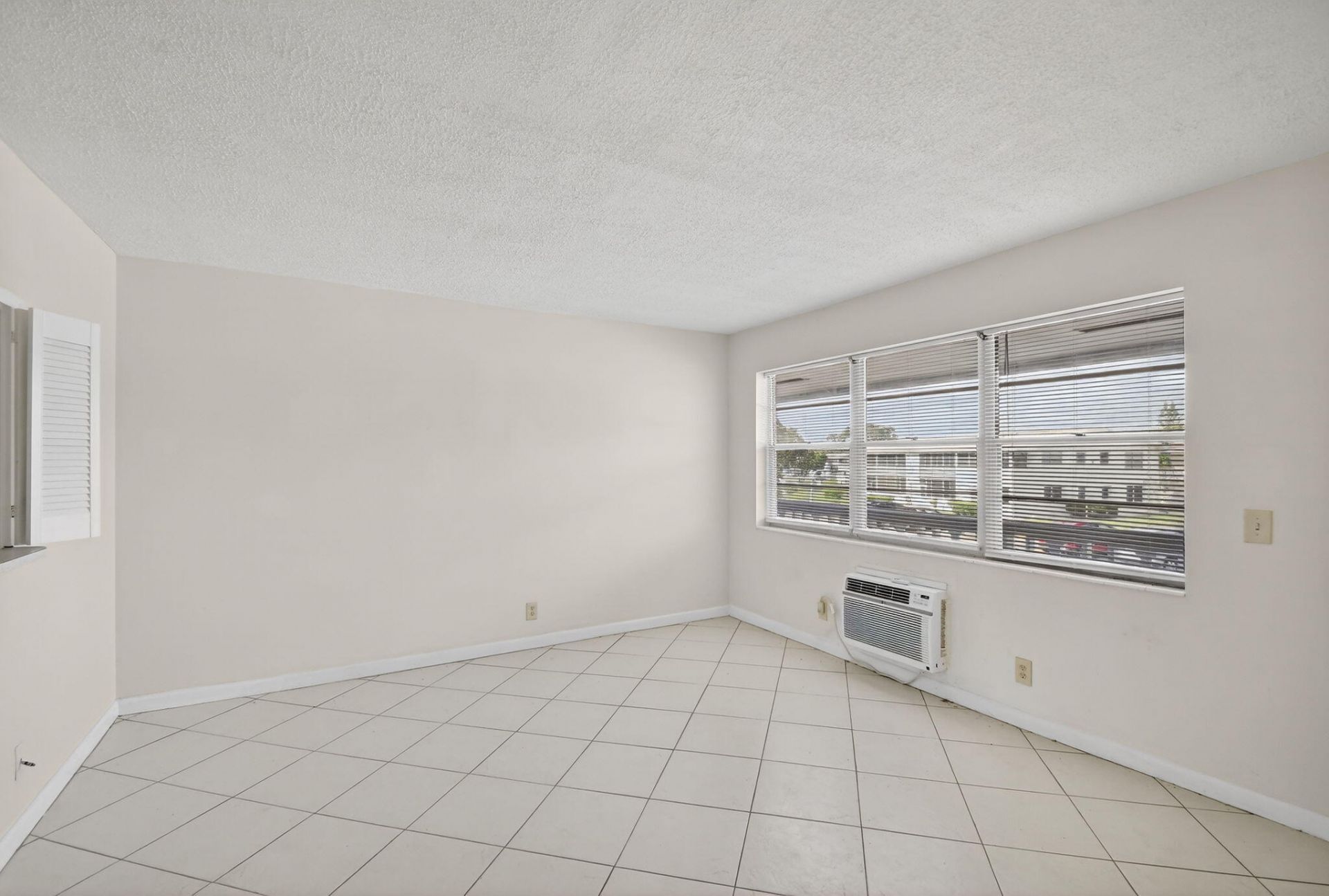 344 Northampton Q, West Palm Beach, FL 33417 Photo