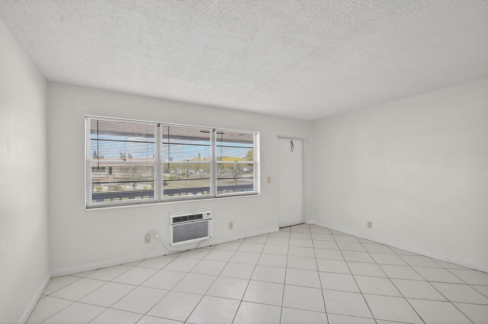 344 Northampton Q, West Palm Beach, FL 33417 Photo