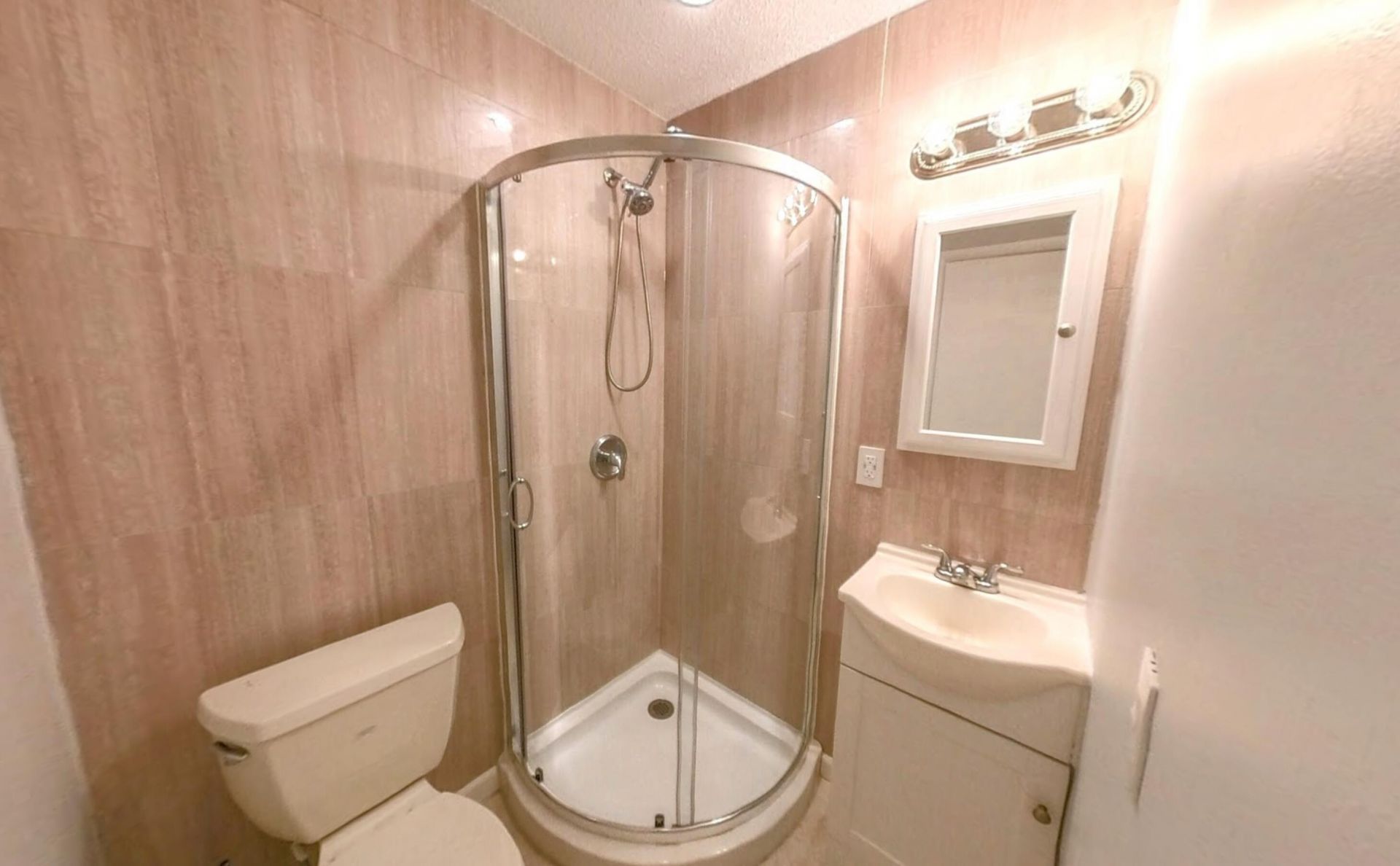 141 NE 17th Court, Boynton Beach, FL 33435 Photo