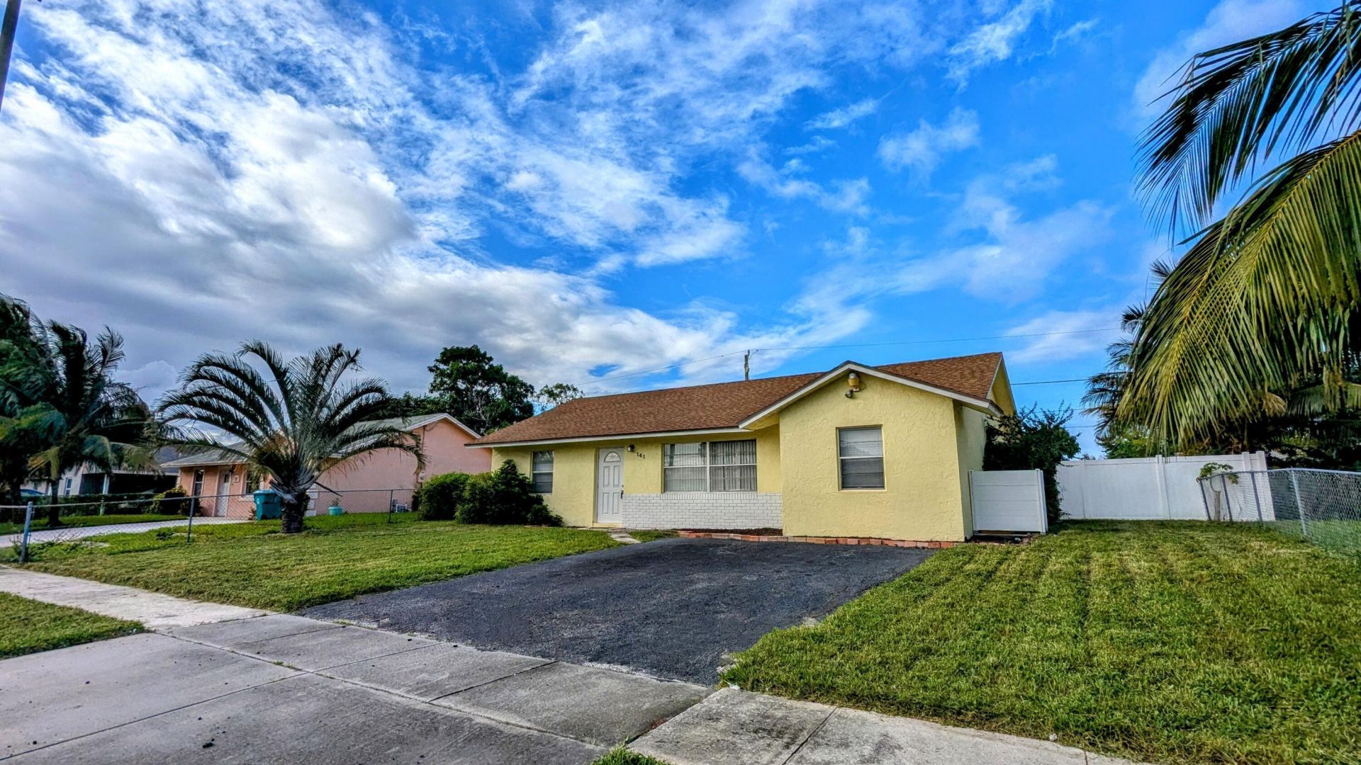 141 NE 17th Court, Boynton Beach, FL 33435 Photo