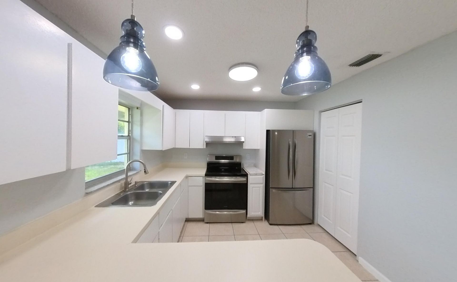 141 NE 17th Court, Boynton Beach, FL 33435 Photo