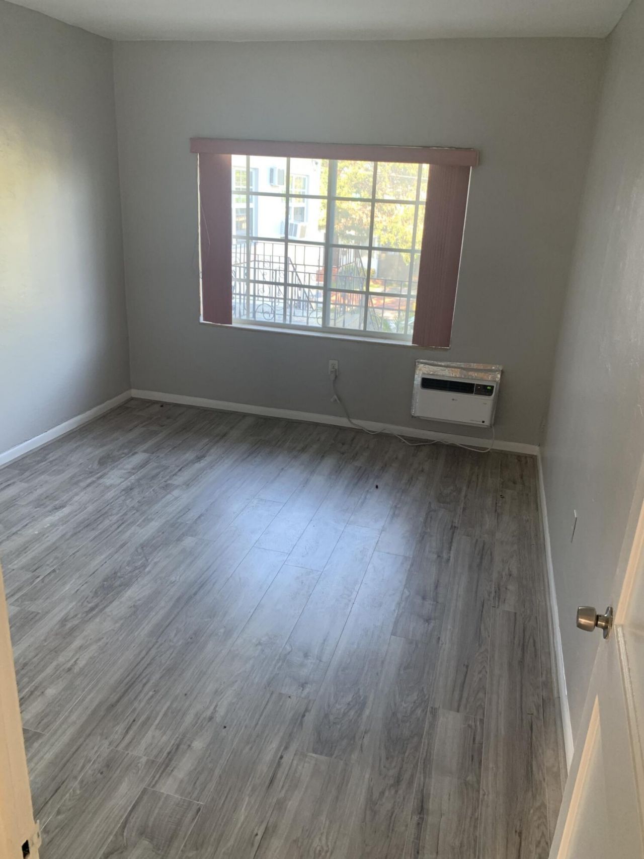 555 SW 16th Avenue, Unit 13, Miami, FL 33135 Photo