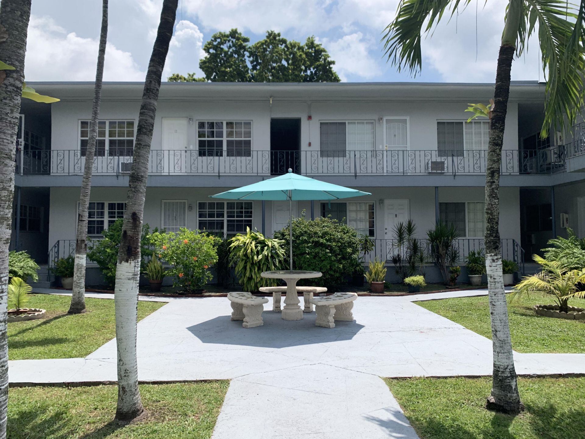 555 SW 16th Avenue, Unit 13, Miami, FL 33135 Photo