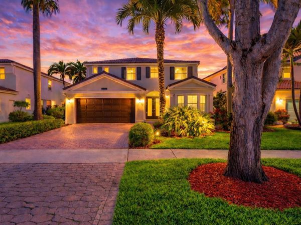 9041 Alexandra Circle, Wellington, FL 33414