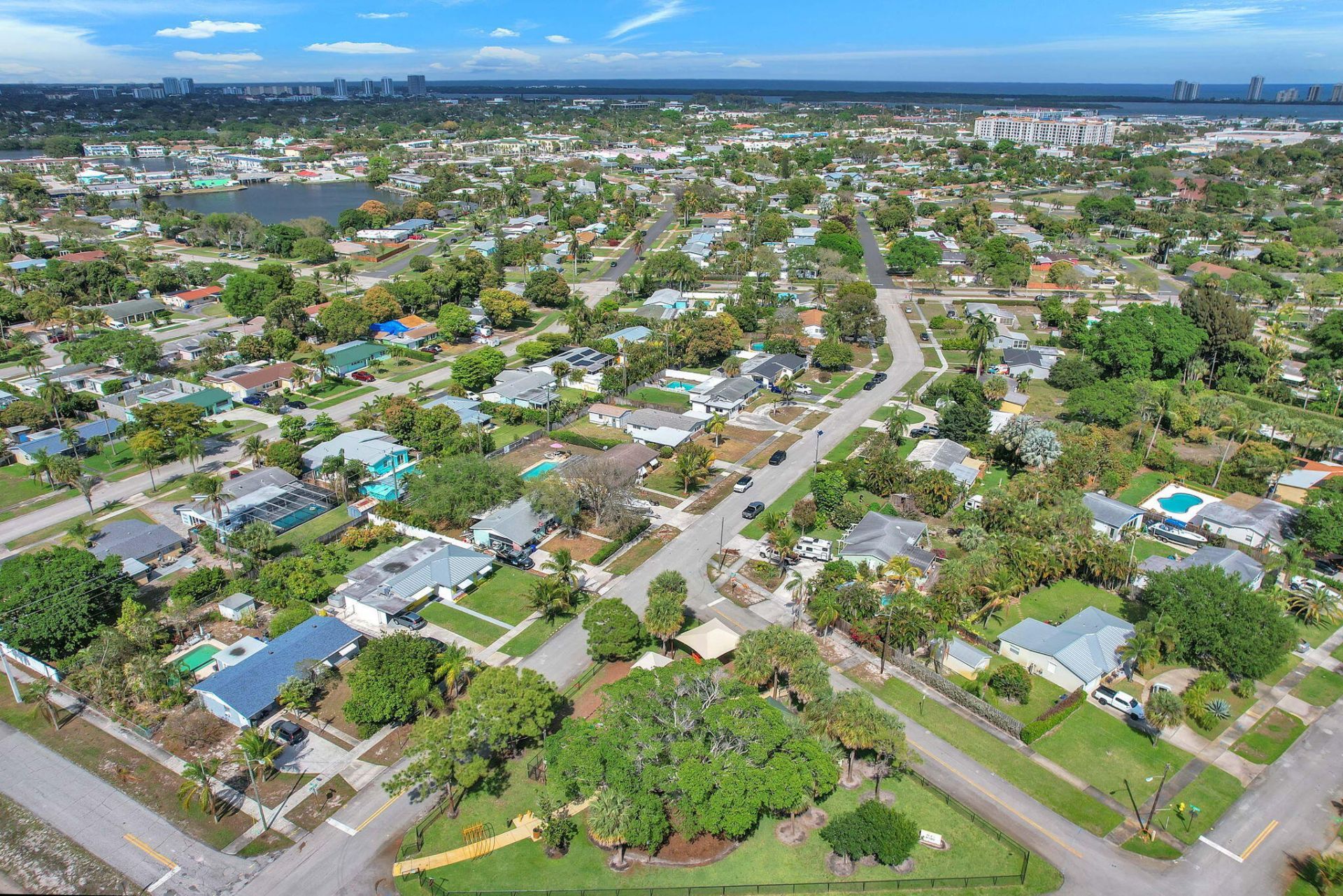 731 W Ilex Drive, West Palm Beach, FL 33403 Photo