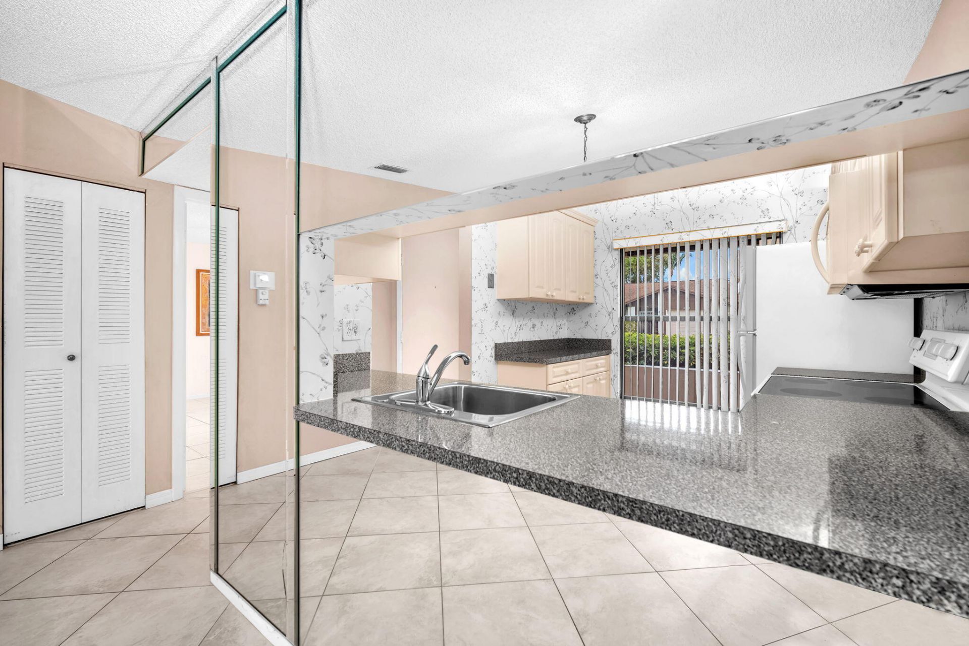 5073 Forsythia Street, Delray Beach, FL 33484 Photo