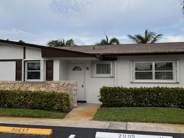 2995 Crosley Drive W, Unit H, West Palm Beach, FL 33415