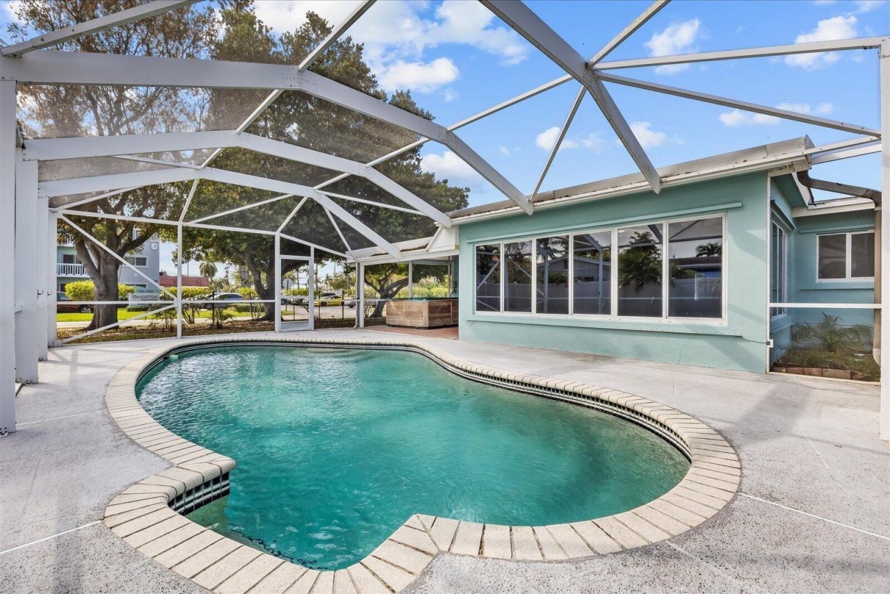 800 SE 13th Court, Deerfield Beach, FL 33441 Photo