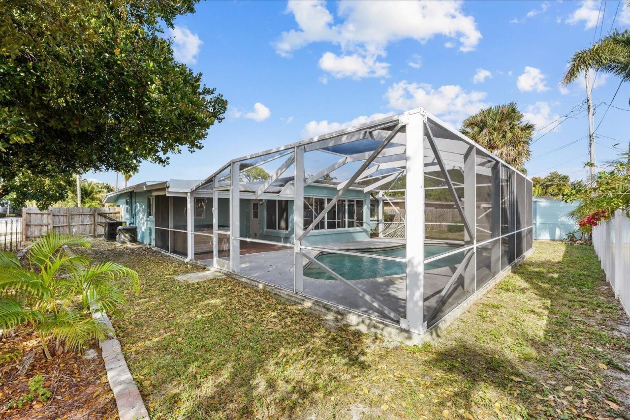 800 SE 13th Court, Deerfield Beach, FL 33441 Photo