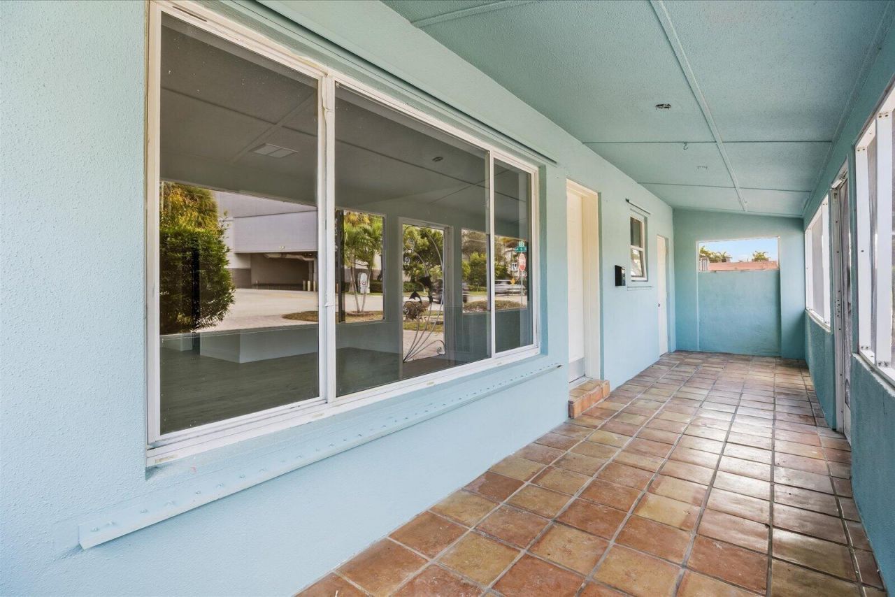 800 SE 13th Court, Deerfield Beach, FL 33441 Photo