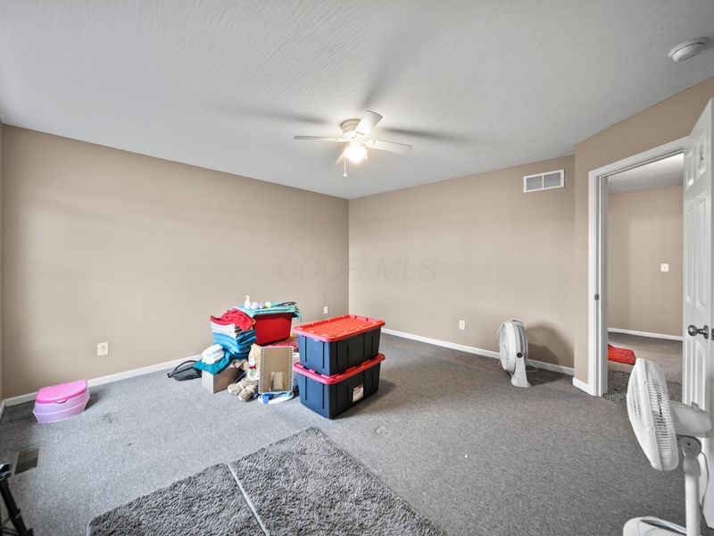 5690 Queen Victoria Street, Groveport, OH 43125 Photo 40