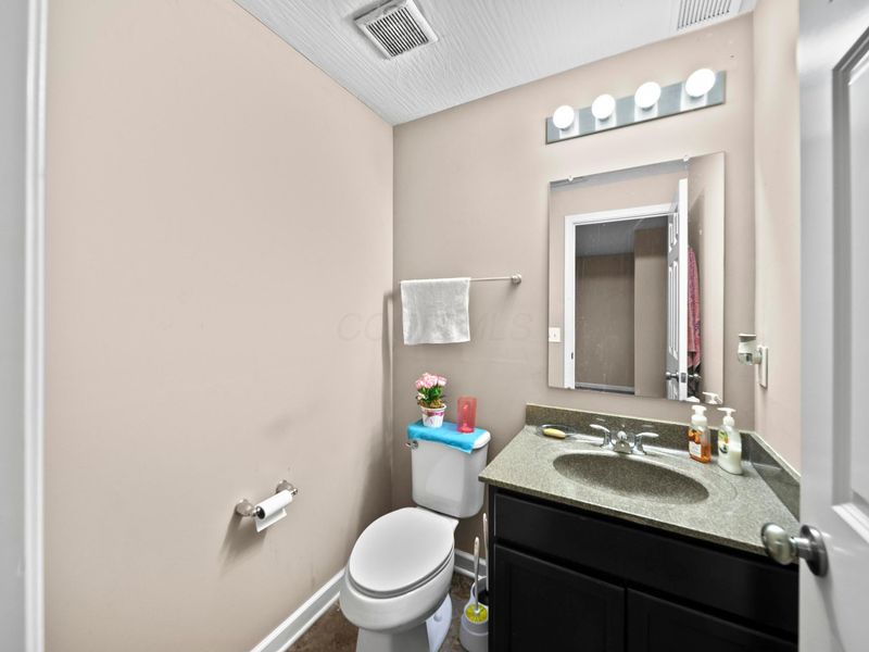 5690 Queen Victoria Street, Groveport, OH 43125 Photo 51