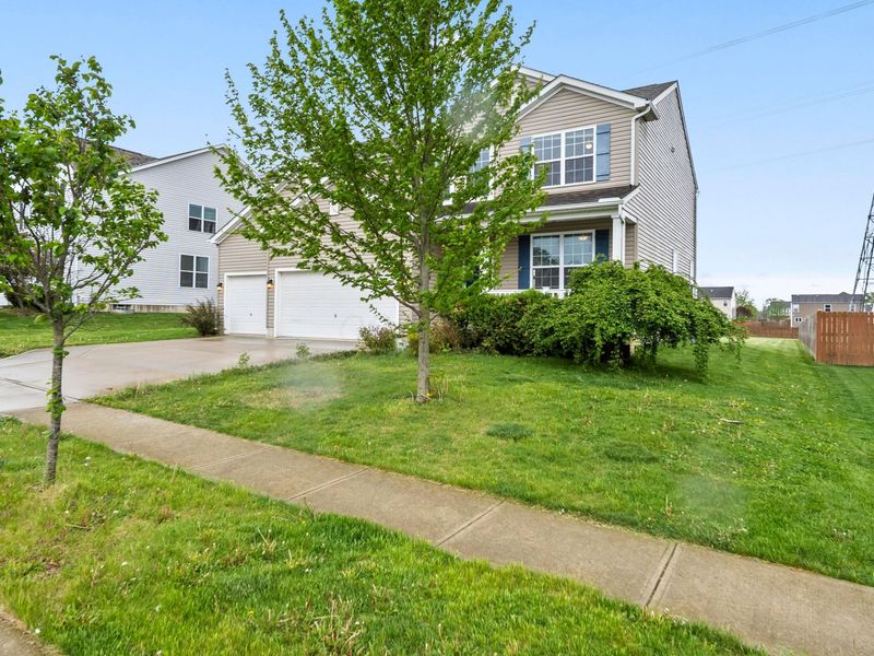 5690 Queen Victoria Street, Groveport, OH 43125 Photo 7