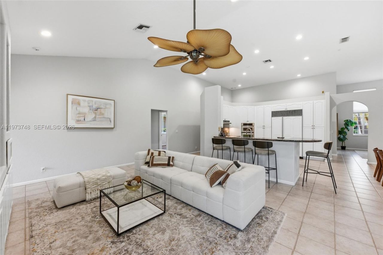 158 Dockside Cir, Weston, FL 33327 Photo