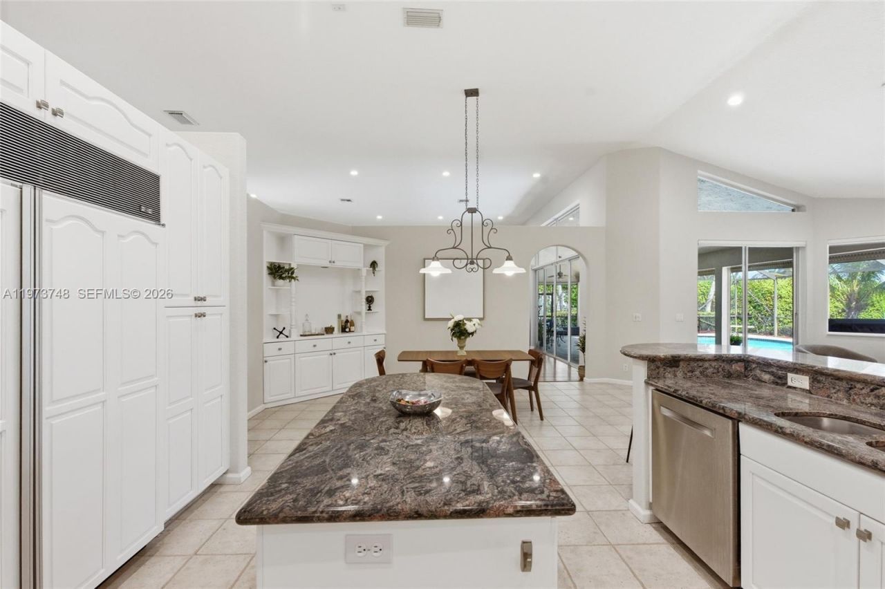 158 Dockside Cir, Weston, FL 33327 Photo