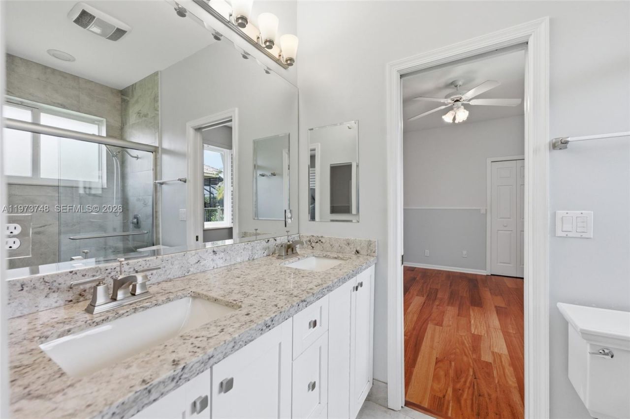 158 Dockside Cir, Weston, FL 33327 Photo