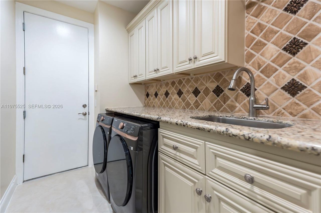 18801 SW 7th St, Pembroke Pines, FL 33029 Photo