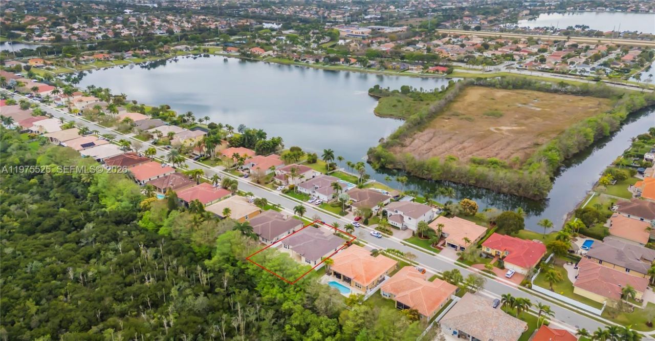 18801 SW 7th St, Pembroke Pines, FL 33029 Photo