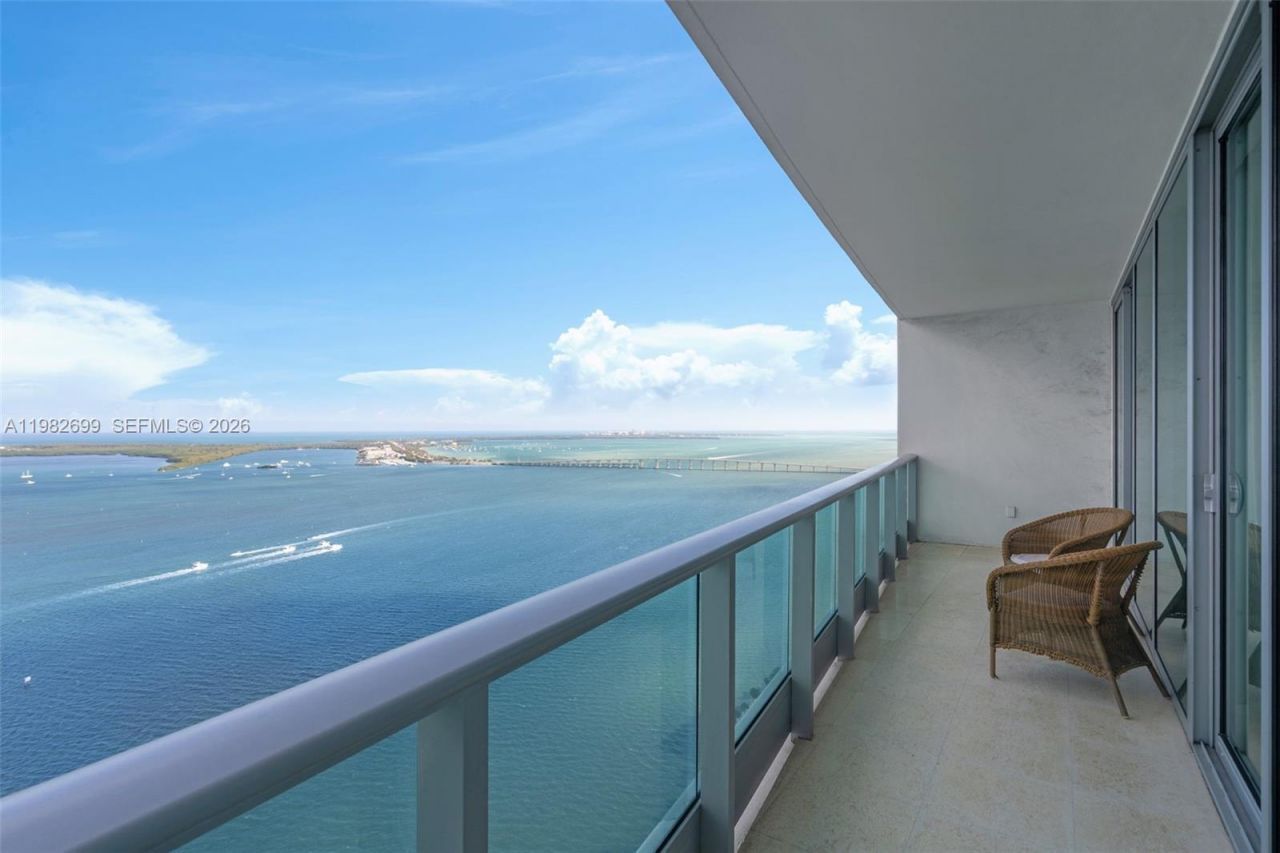 1331 Brickell Bay Dr , Unit 3703, Miami, FL 33131 Photo