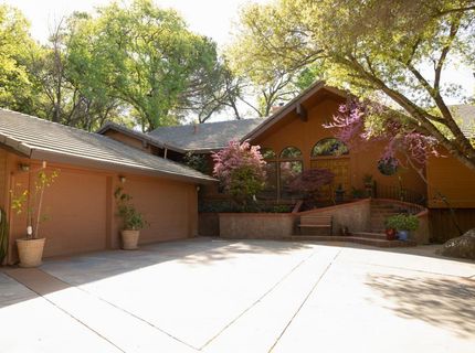 6415 Fairway Ct, Auburn, CA 95602 Photo