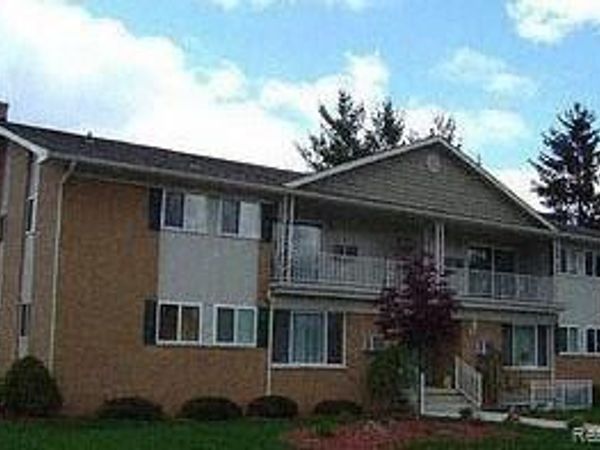 6194 Richards, Green Oak Twp, MI 48116