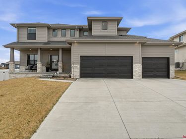 11911 S 109 Street, Papillion, NE 68046