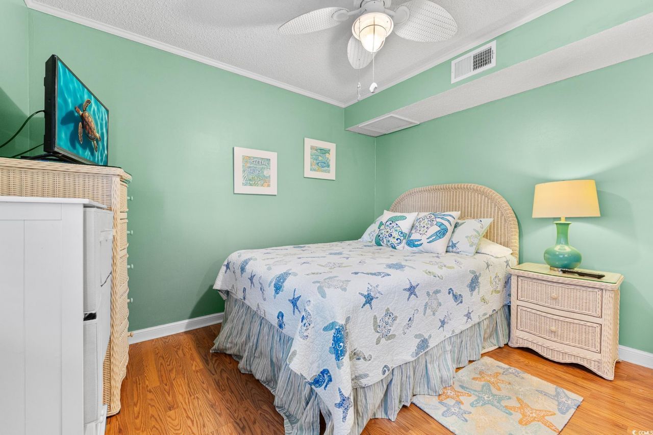 609 Hillside Dr. Photo 17