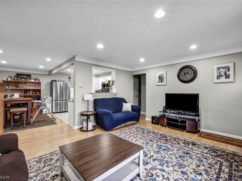 11511 Blossom Avenue, Parma Heights, OH 44130 Photo 13