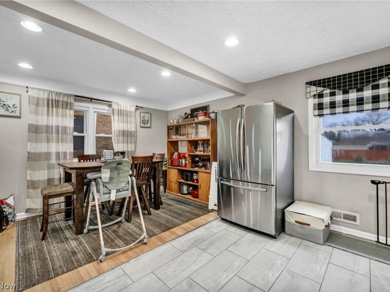 11511 Blossom Avenue, Parma Heights, OH 44130 Photo 15