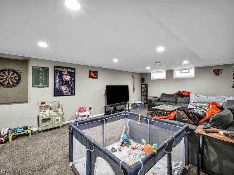 11511 Blossom Avenue, Parma Heights, OH 44130 Photo 31