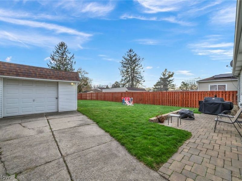 11511 Blossom Avenue, Parma Heights, OH 44130 Photo 40