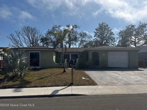 3220 Coldwell Drive , Holiday, FL 34691