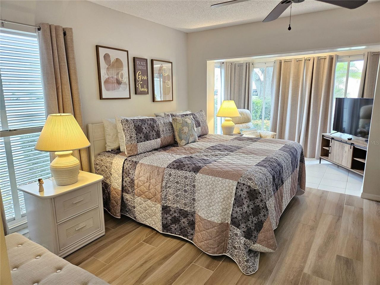 435 Cerromar Lane, Unit 329, Venice, FL 34293 Photo