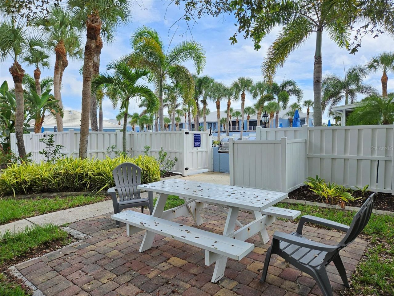 435 Cerromar Lane, Unit 329, Venice, FL 34293 Photo