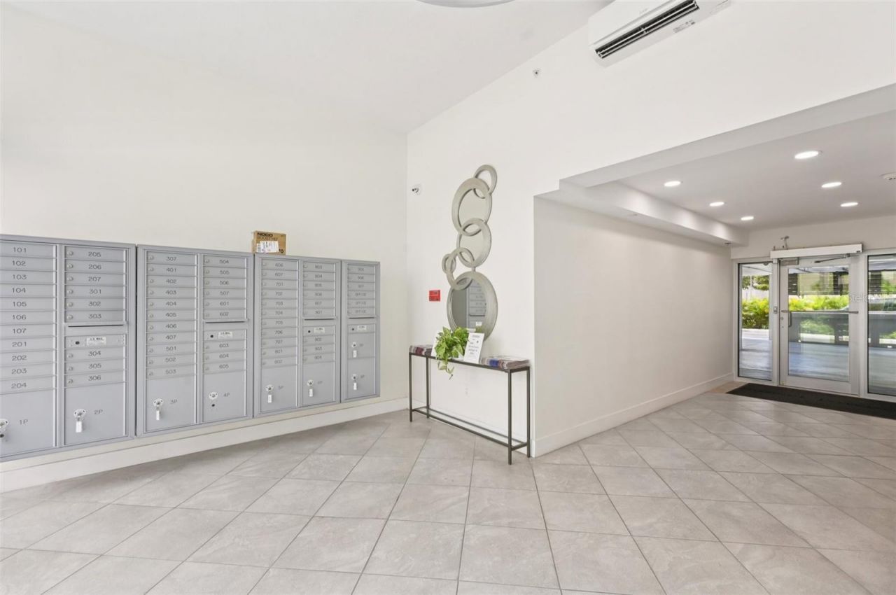 11 Sunset Drive , Unit 502, Sarasota, FL 34236 Photo