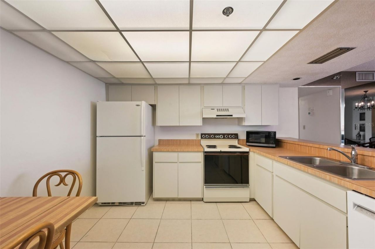 11 Sunset Drive , Unit 502, Sarasota, FL 34236 Photo