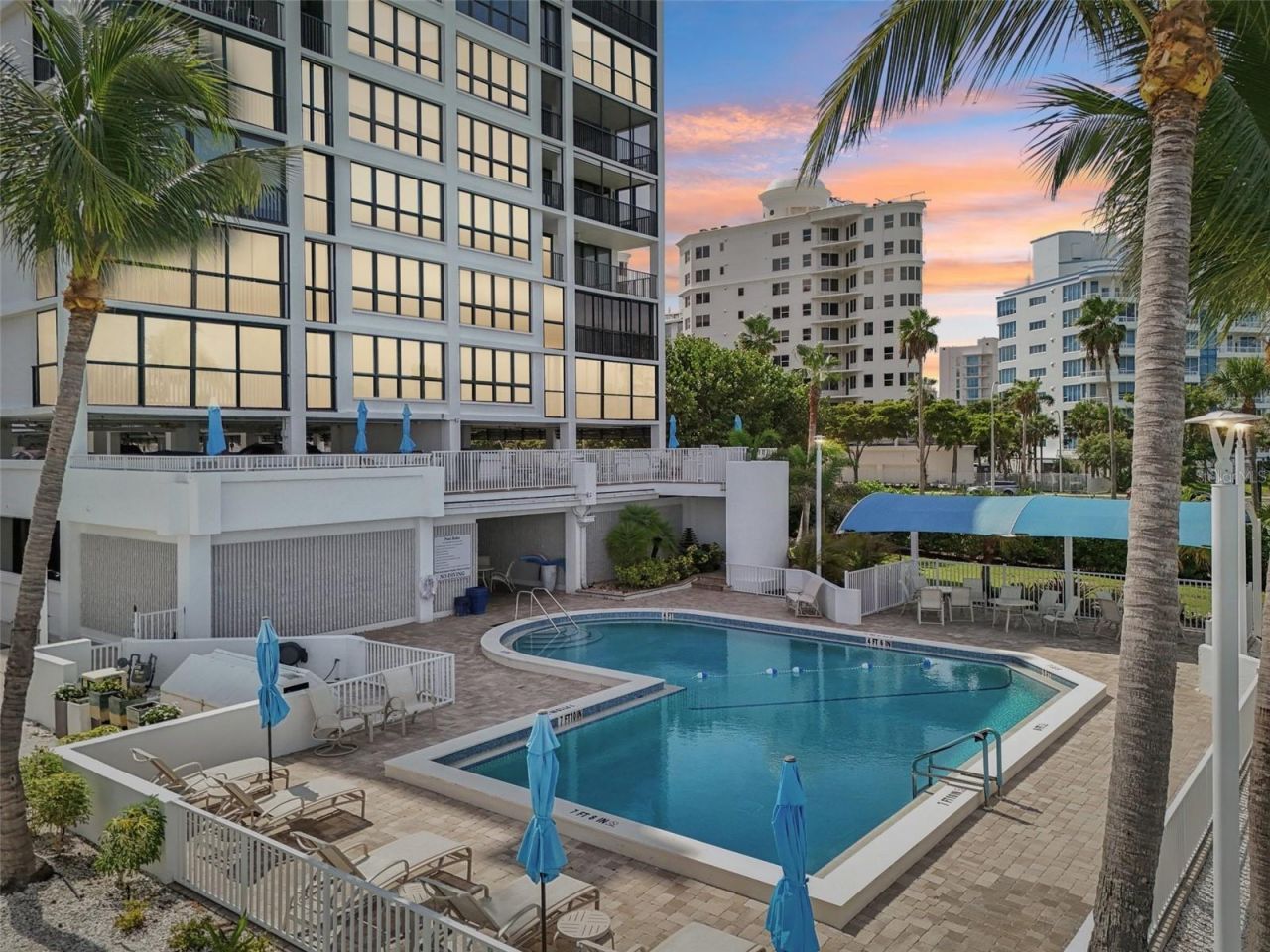 11 Sunset Drive , Unit 502, Sarasota, FL 34236 Photo