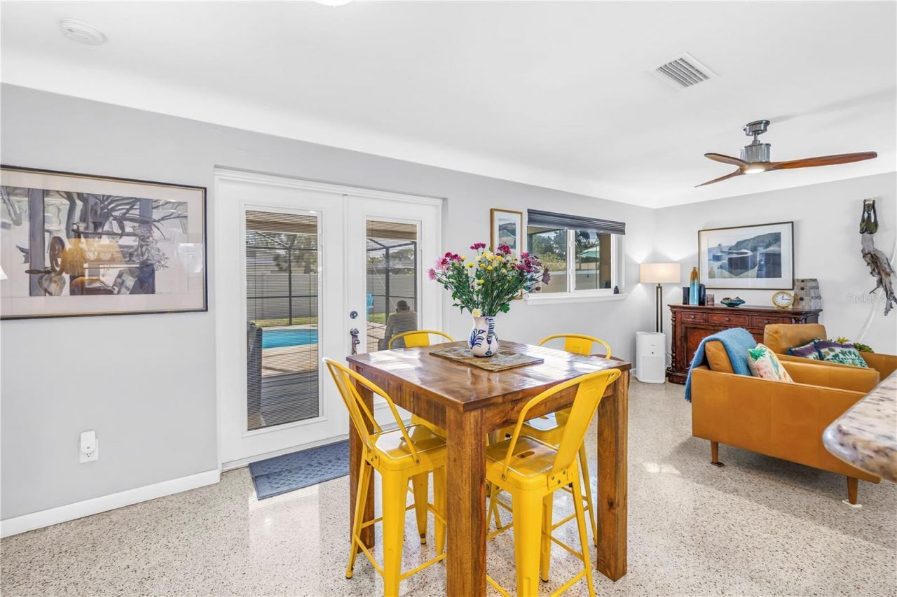 6800 17th Street S, Saint Petersburg, FL 33712 Photo