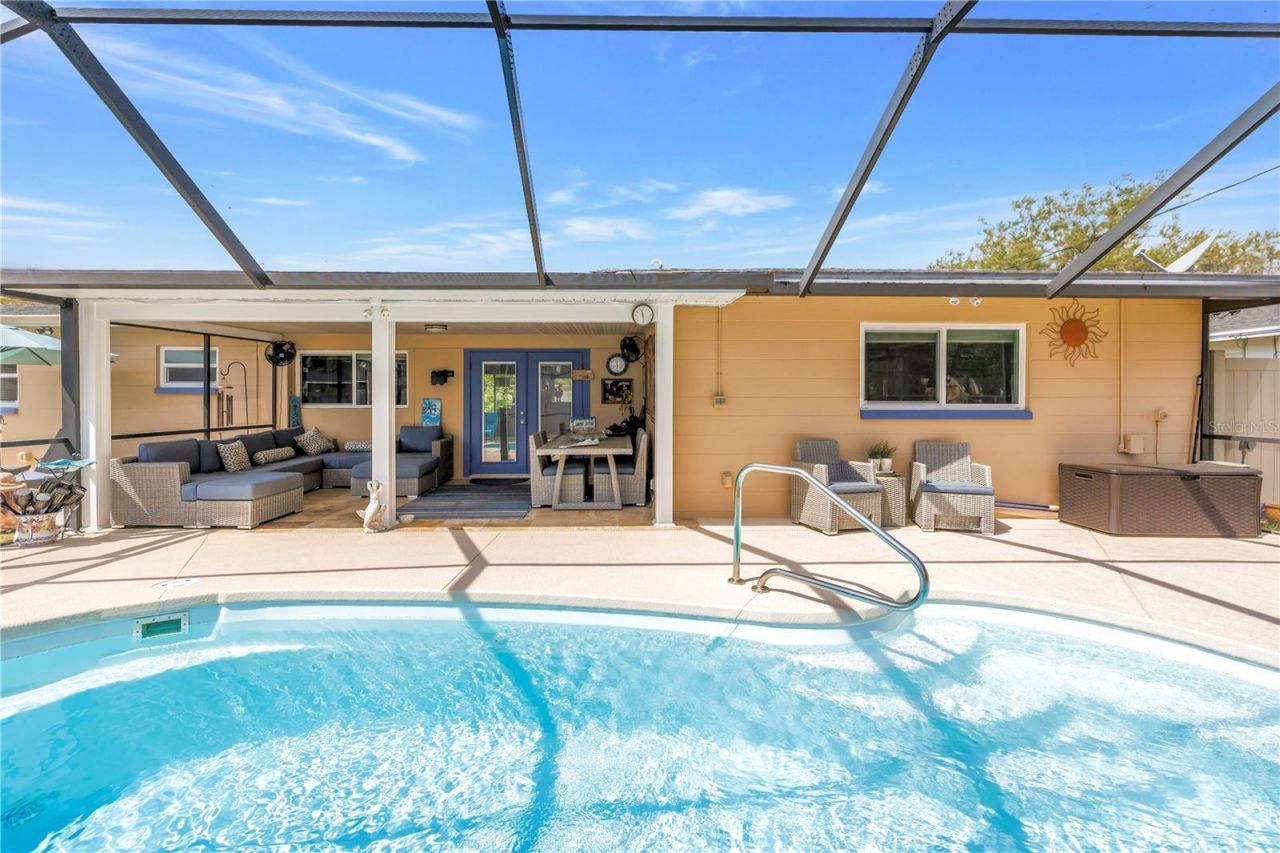 6800 17th Street S, Saint Petersburg, FL 33712 Photo