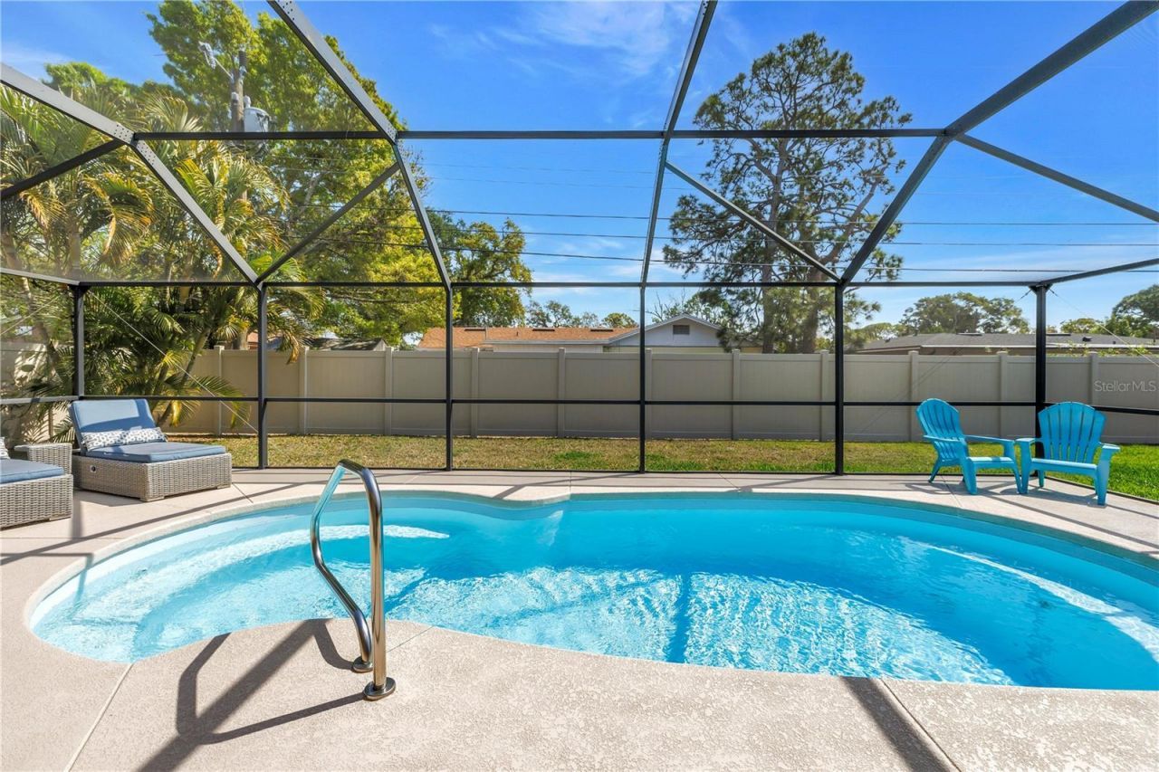 6800 17th Street S, Saint Petersburg, FL 33712 Photo